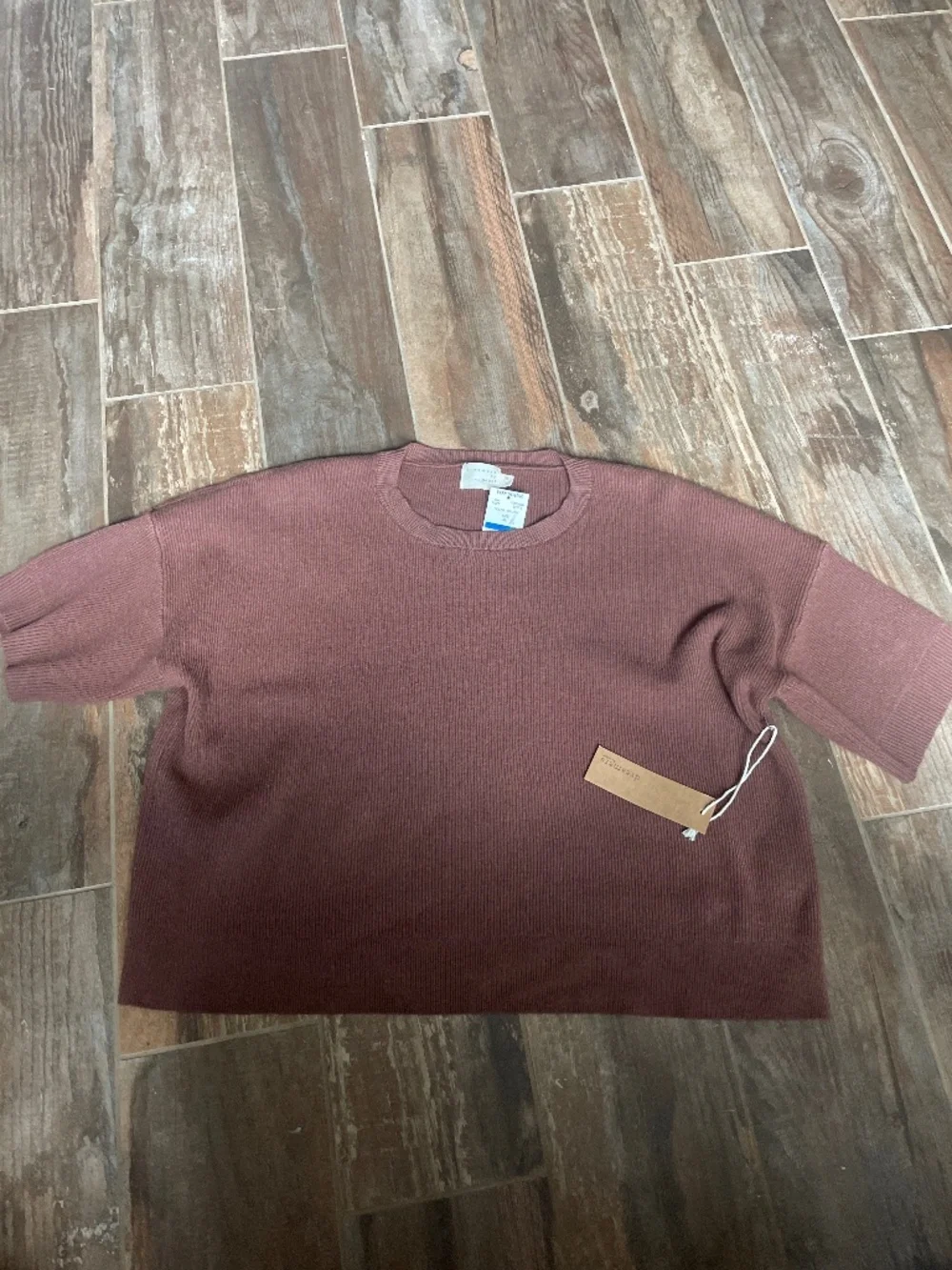 Brand new brown cropped short sleeve sweater